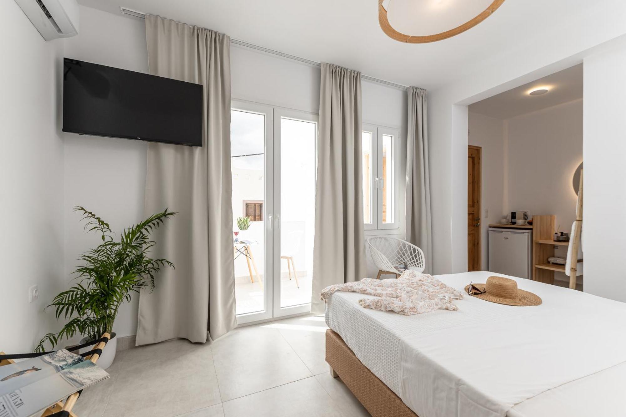 Golden Bird'S Aparthotel Naxos City Exterior photo