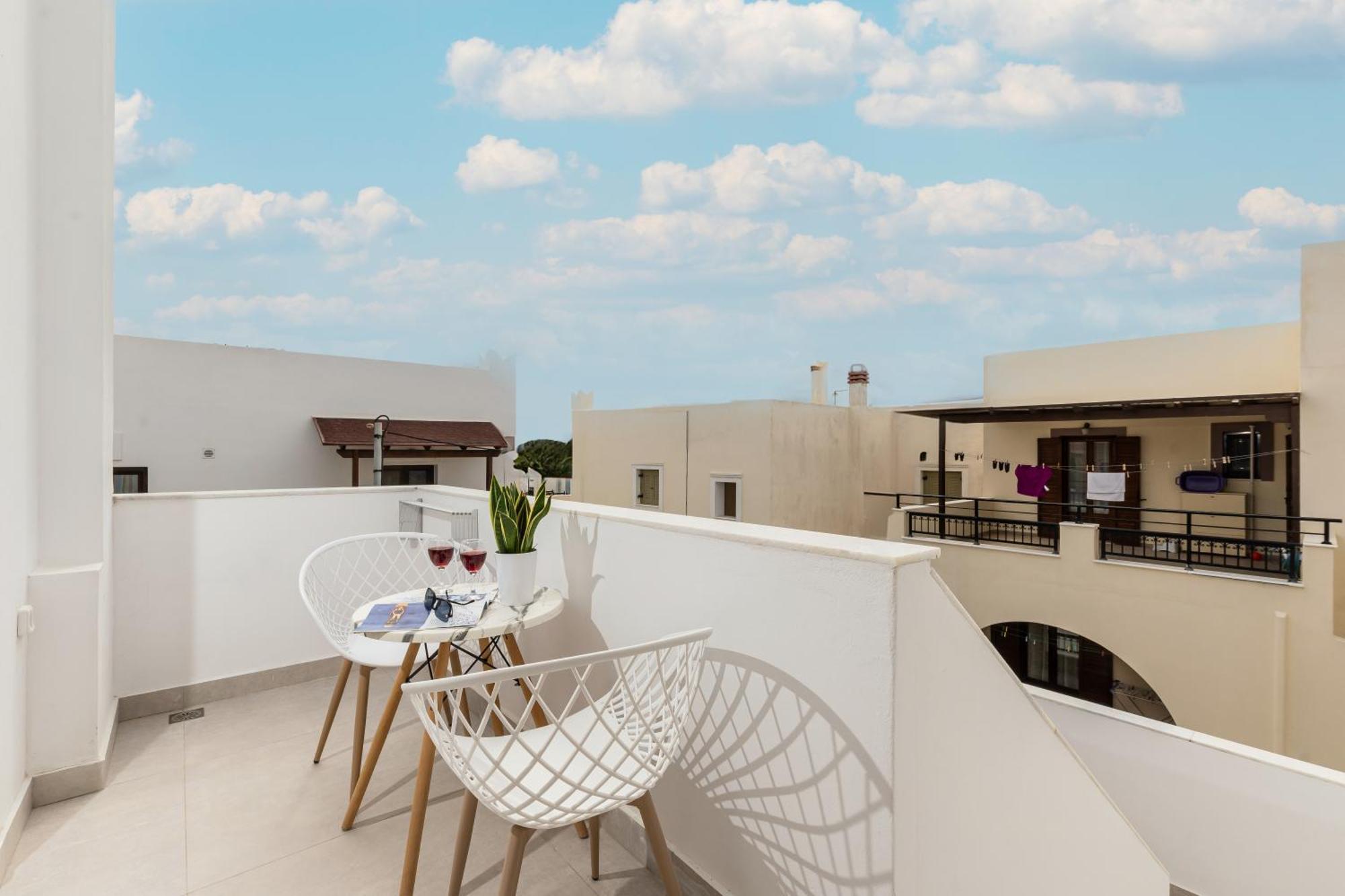 Golden Bird'S Aparthotel Naxos City Exterior photo