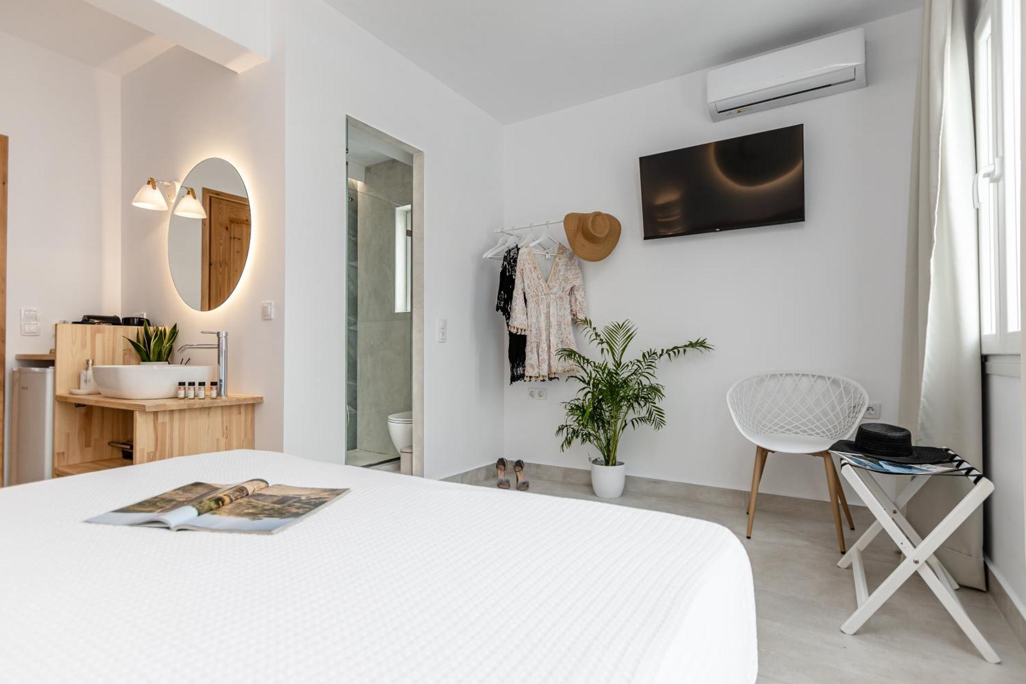 Golden Bird'S Aparthotel Naxos City Exterior photo