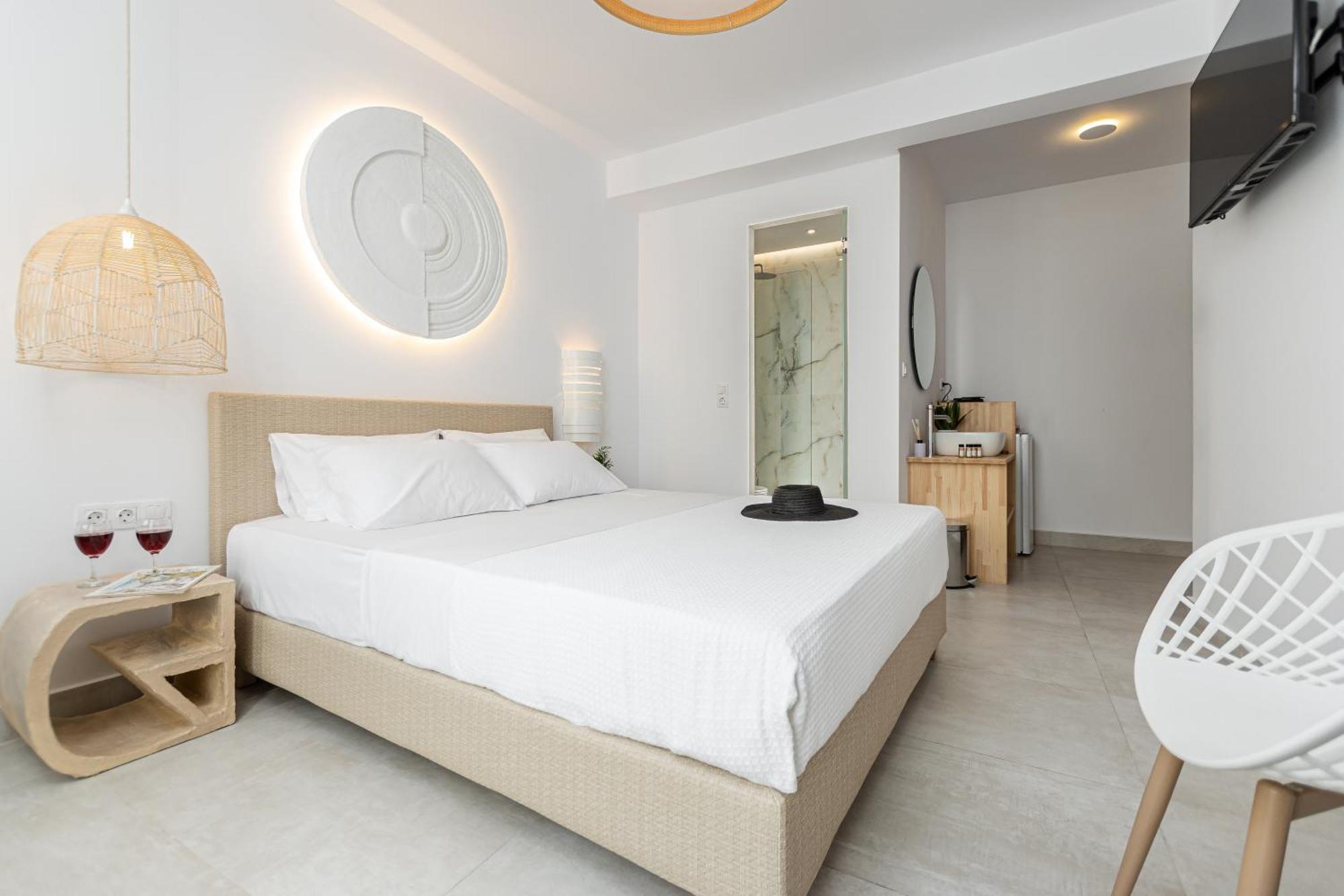 Golden Bird'S Aparthotel Naxos City Exterior photo