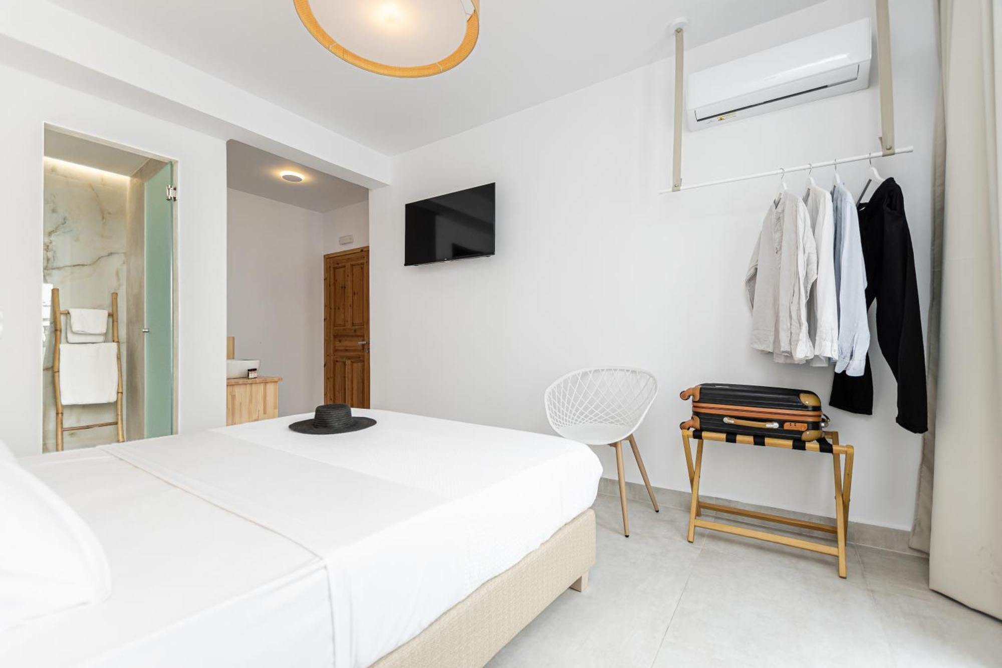 Golden Bird'S Aparthotel Naxos City Exterior photo