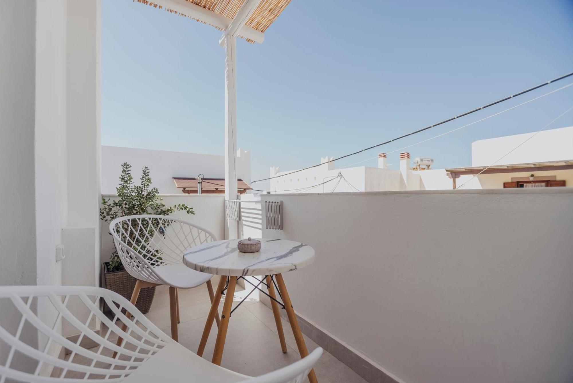 Golden Bird'S Aparthotel Naxos City Exterior photo