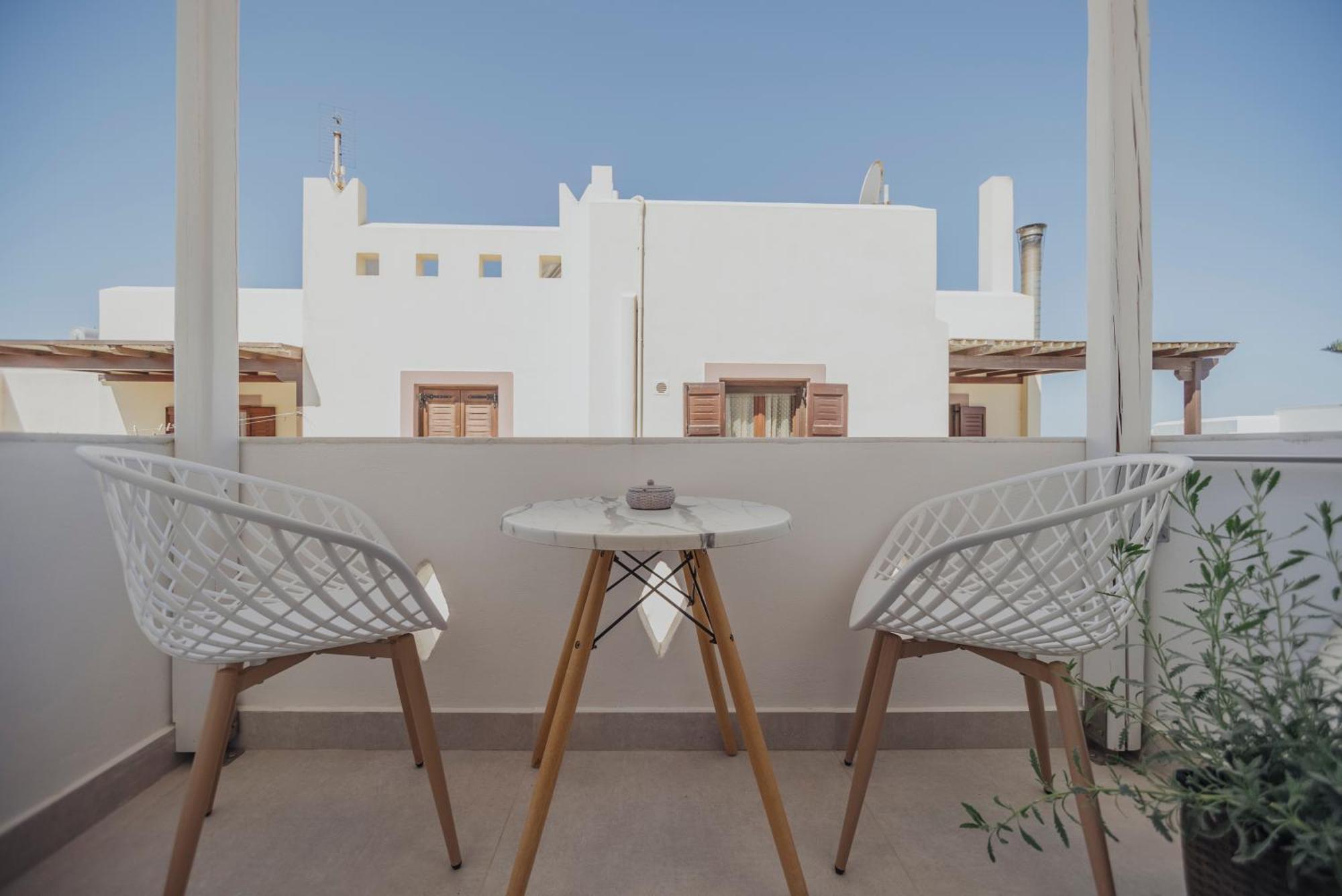 Golden Bird'S Aparthotel Naxos City Exterior photo