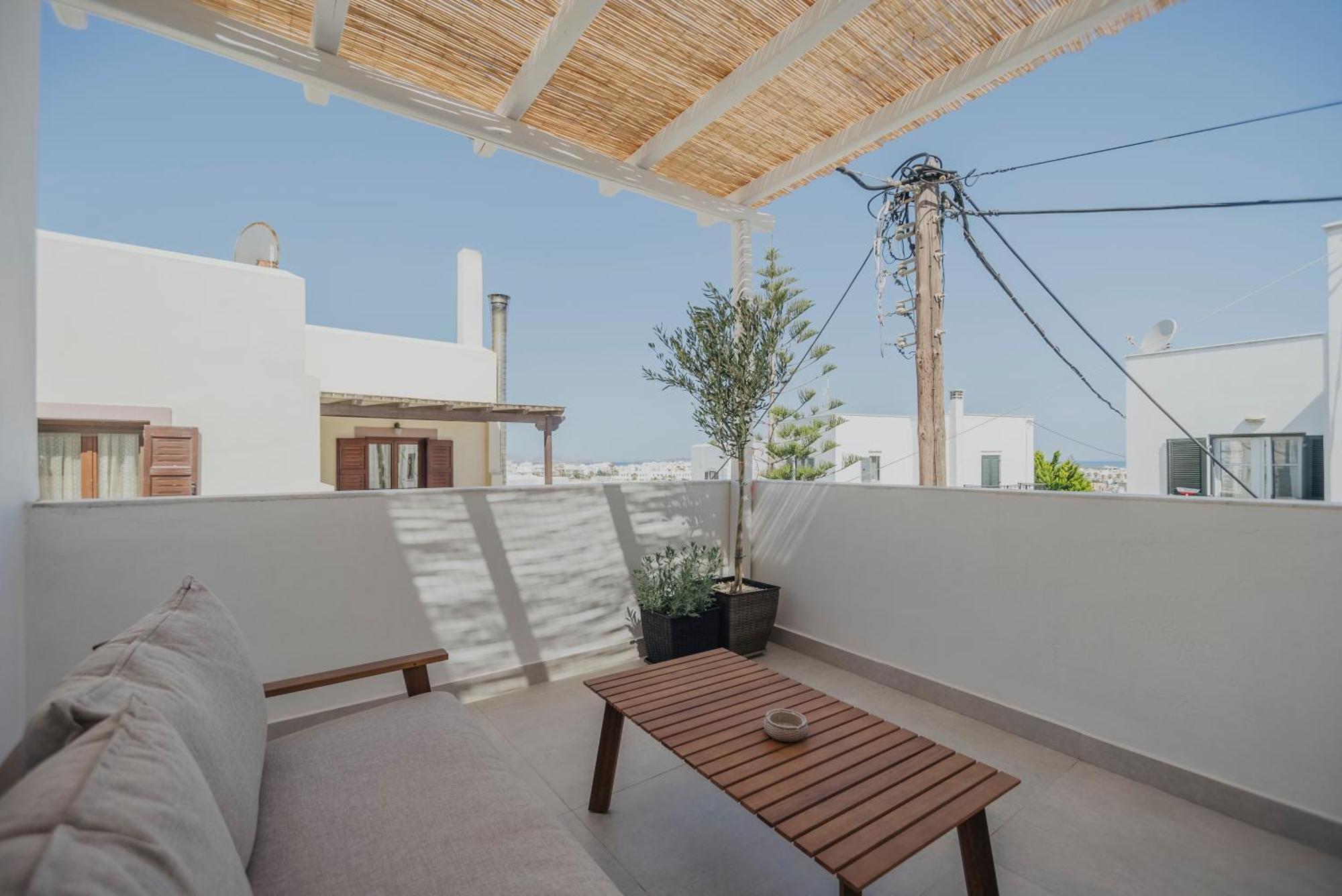 Golden Bird'S Aparthotel Naxos City Exterior photo