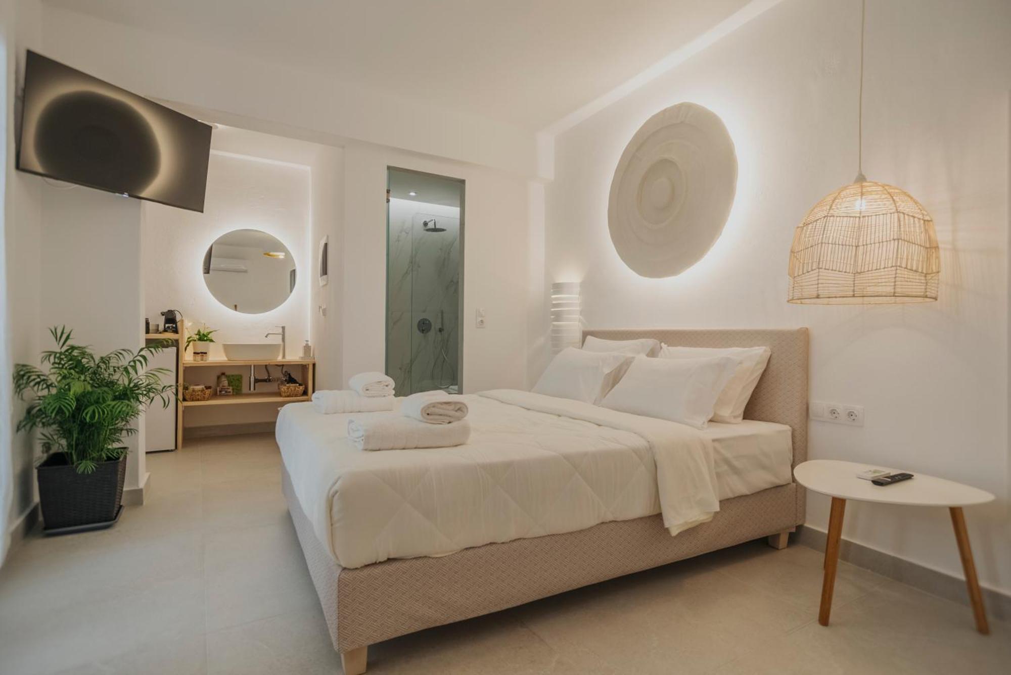 Golden Bird'S Aparthotel Naxos City Exterior photo
